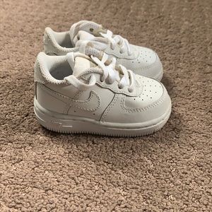 Nike Air Force (infants) make offers